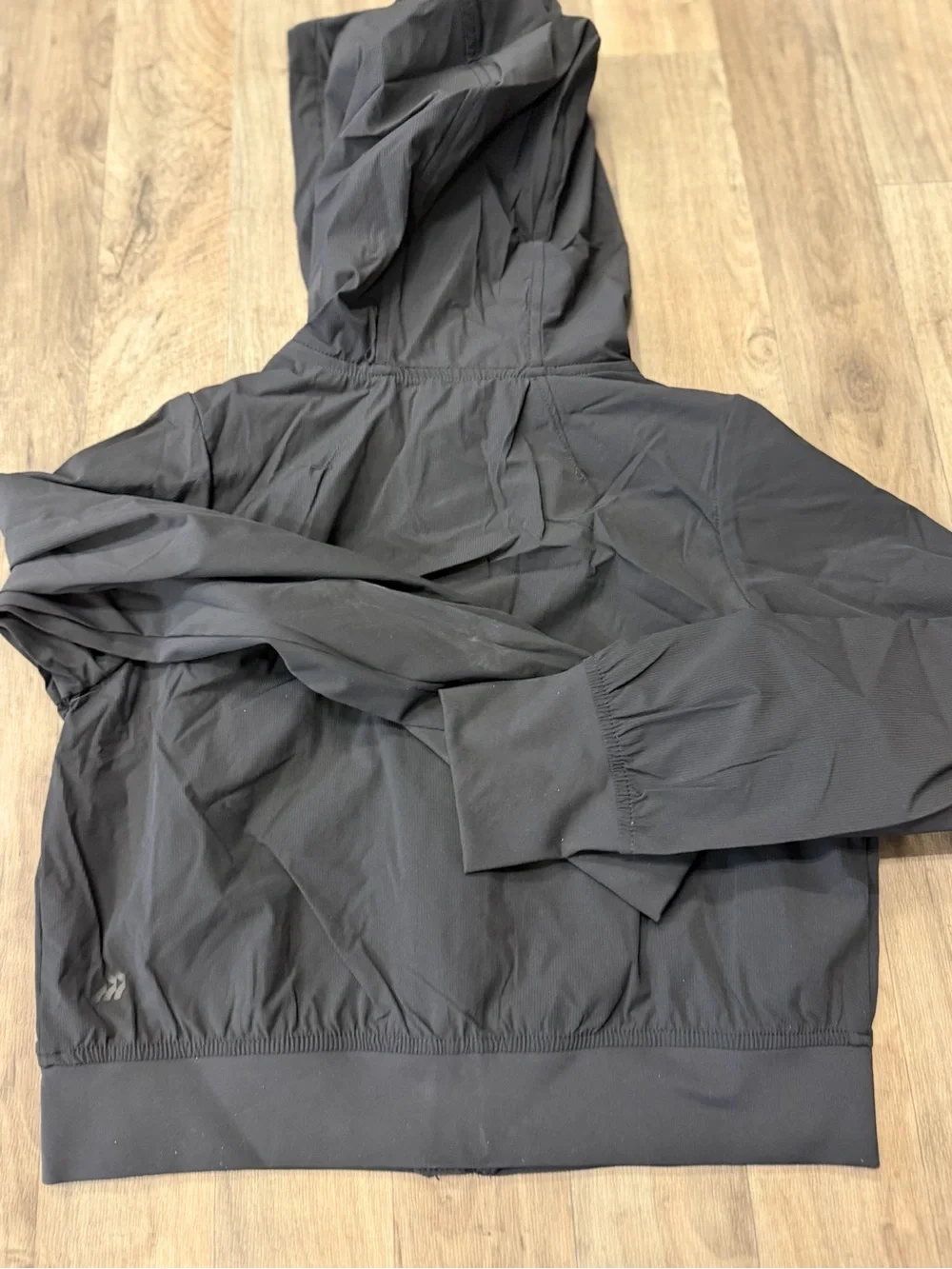 All In Motion Girls Medium Black Hooded Windbreaker Jacket NWT